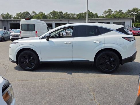 New 2026 Nissan Murano SV AWD/4WD image 2