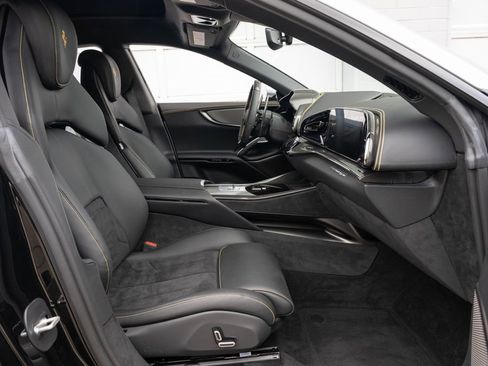 Used 2024 Ferrari Purosangue image 60