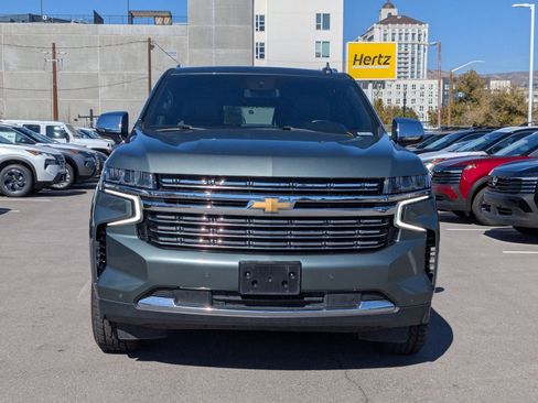Used 2023 Chevrolet Suburban Premier image 8