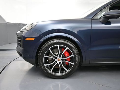 New 2026 Porsche Cayenne S AWD/4WD image 12