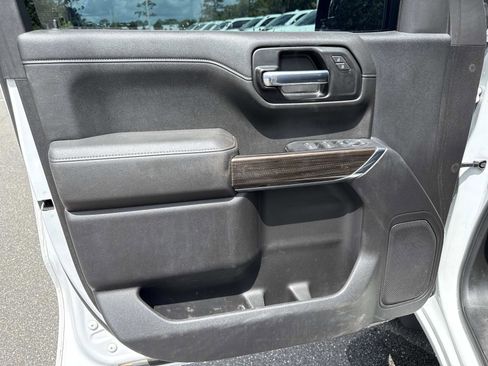 Used 2022 Chevrolet Silverado 1500 RST AWD/4WD image 17