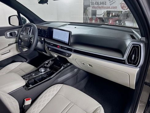 New 2026 Kia Sorento SX Prestige AWD/4WD image 31