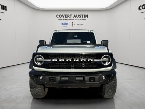 Certified 2023 Ford Bronco Wildtrak image 8