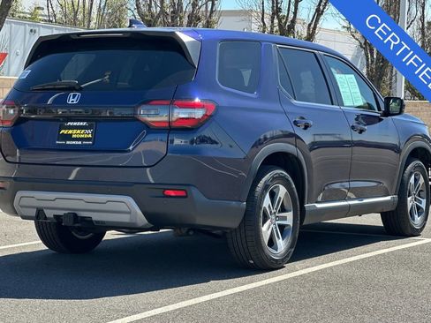 Certified 2025 Honda Pilot EX-L image 4
