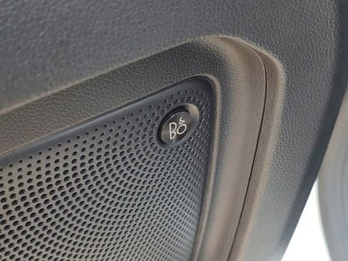 Certified 2022 Ford Escape SEL w/ SEL Stealth AWD Package image 11