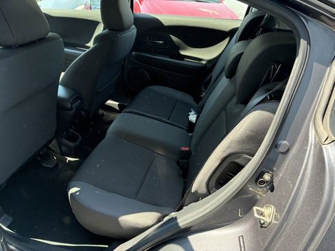 Used 2019 Honda HR-V LX image 13