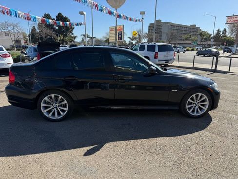 Used 2011 BMW 328i Sedan image 12
