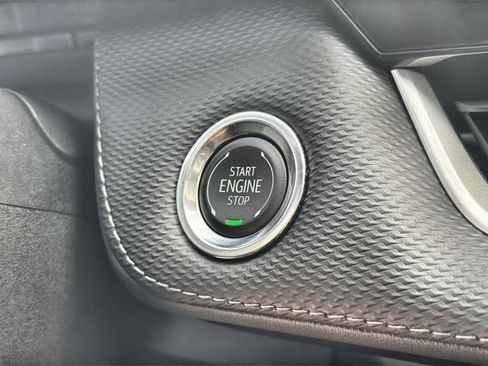 Certified 2026 Chevrolet Equinox LT FWD image 16