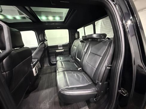 Used 2017 Ford F150 Lariat w/ Equipment Group 502A Luxury AWD/4WD image 24