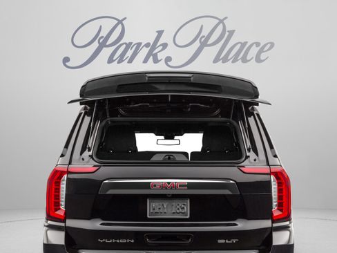 Used 2022 GMC Yukon SLT w/ SLT Premium Package AWD/4WD image 34