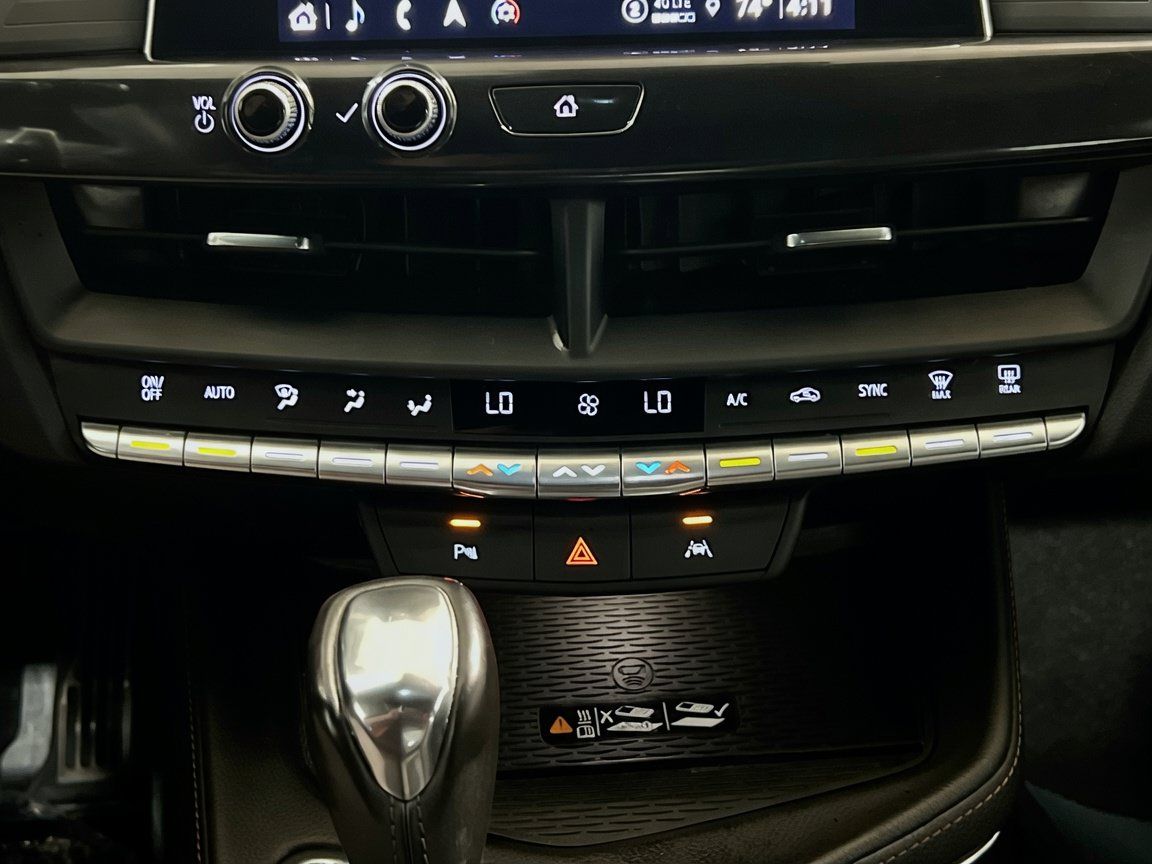 Used 2023 Cadillac CT4 Sport RWD image 12