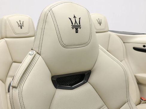 Used 2018 Maserati GranTurismo Sport image 78