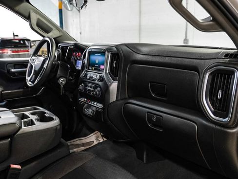 Used 2020 Chevrolet Silverado 1500 LT w/ Trailering Package AWD/4WD image 14