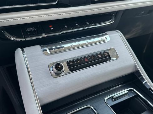 New 2026 Lincoln Aviator Reserve w/ Luxury Package AWD/4WD image 29