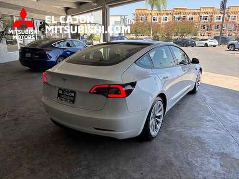 Used 2023 Tesla Model 3 Standard Range RWD image 3