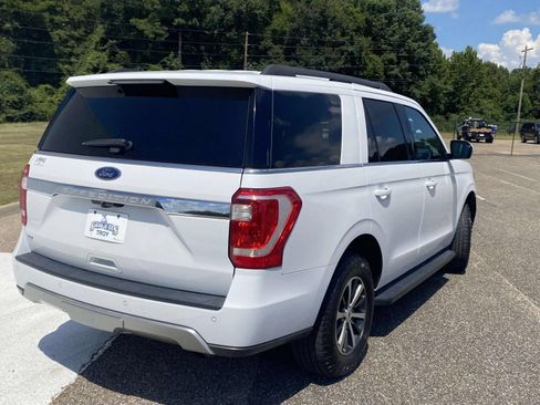 Used 2020 Ford Expedition XLT w/ Equipment Group 201A AWD/4WD image 7