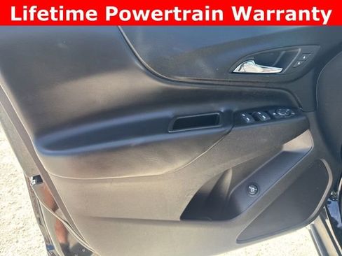 Used 2024 Chevrolet Equinox LT image 23