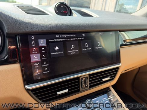 Used 2019 Porsche Cayenne AWD/4WD image 24