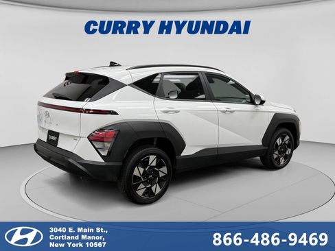 Used 2024 Hyundai Kona SEL AWD/4WD image 5