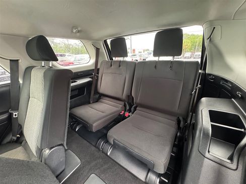 Used 2018 Toyota 4Runner SR5 RWD image 22