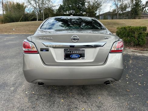 Used 2015 Nissan Altima 2.5 SV w/ Convenience Package image 34
