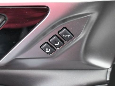 Used 2024 Subaru Outback Limited AWD/4WD image 15