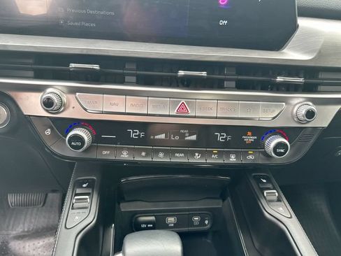 Used 2024 Kia Telluride EX X-Line AWD/4WD image 40