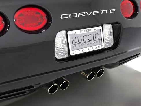 Used 2002 Chevrolet Corvette Z06 w/ Memory Pkg image 18