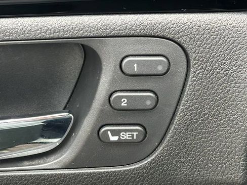 Used 2017 Honda Pilot Elite image 13
