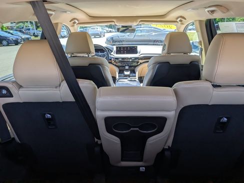 Used 2023 Acura MDX SH-AWD w/ Technology Package image 14