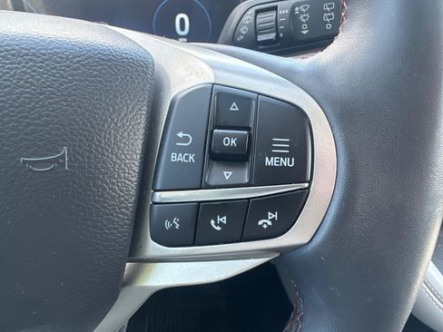 Used 2025 Ford Explorer Active w/ Active Comfort Package AWD/4WD image 21