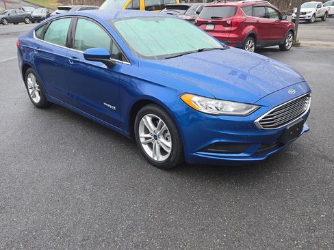 Used 2018 Ford Fusion S image 3