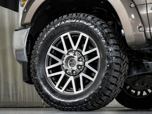 Used 2019 Ford F250 Lariat w/ Lariat Value Package AWD/4WD image 54