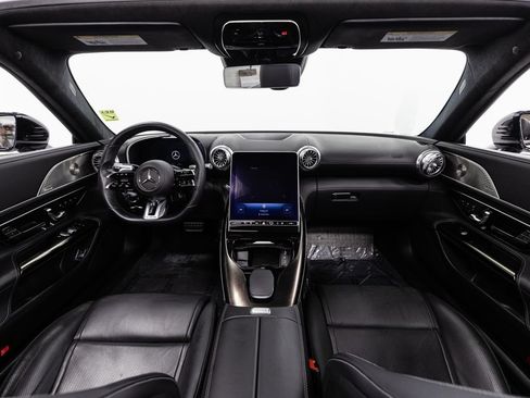 Used 2022 Mercedes-Benz SL 55 AMG 4MATIC image 29