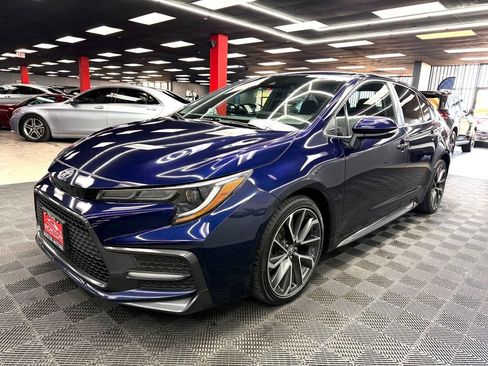 Used 2020 Toyota Corolla SE w/ SE Premium Package FWD image 7