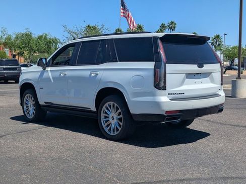 Used 2021 Cadillac Escalade Sport w/ Driver Assist Tech Package RWD image 4