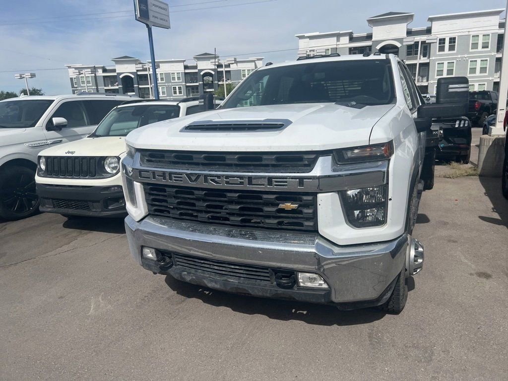 Used 2022 Chevrolet Silverado 3500 LT w/ Convenience Package AWD/4WD image 11