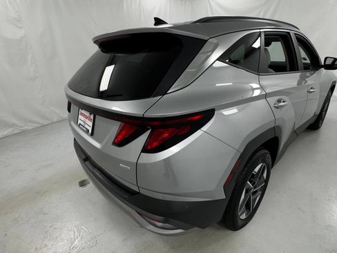Used 2025 Hyundai Tucson SEL AWD/4WD image 3