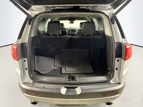 Used 2017 GMC Acadia SLT image 35