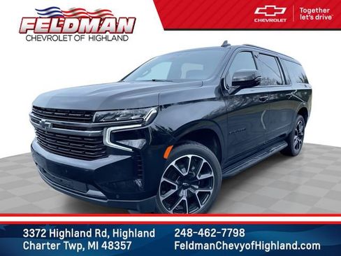 Used 2021 Chevrolet Suburban RST w/ Luxury Package image 1