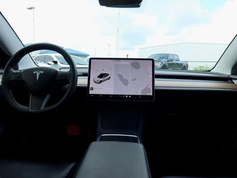 Used 2021 Tesla Model 3 Long Range AWD/4WD image 8