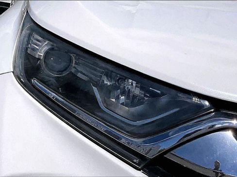 Used 2019 Honda CR-V LX image 28