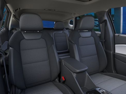 New 2026 Chevrolet Trax LT w/ Sunroof Package image 43