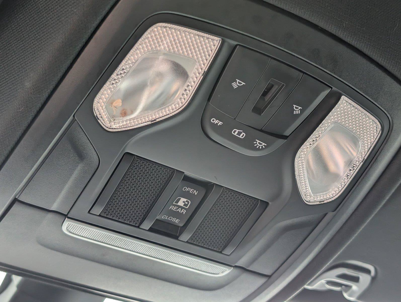 Used 2020 RAM 1500 Big Horn RWD image 16