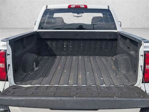 Used 2018 Chevrolet Silverado 1500 Custom w/ Custom Convenience Package RWD image 6