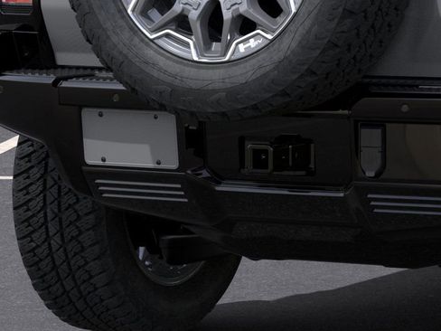 New 2025 GMC Hummer EV 2X image 40