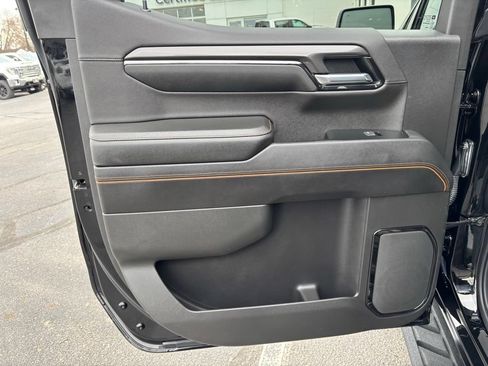 Used 2022 GMC Sierra 1500 AT4 w/ AT4 Premium Package AWD/4WD image 27