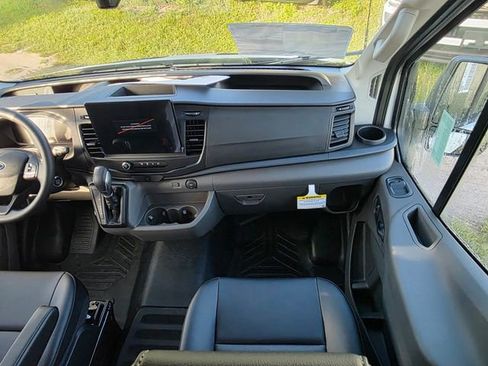 New 2026 Ford Transit 250 148 Medium Roof image 13