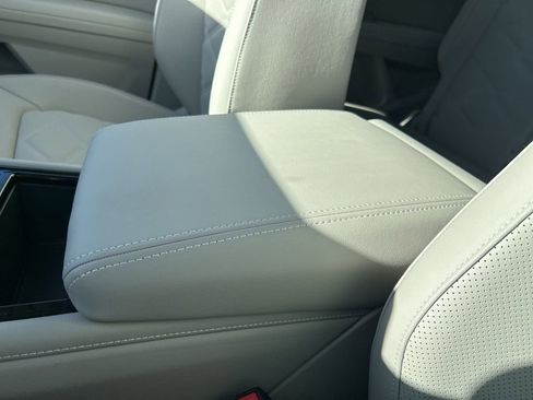 New 2026 Volkswagen Atlas SE image 39