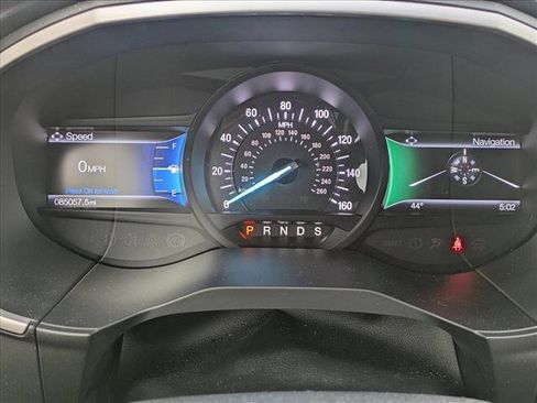 Used 2020 Ford Edge SEL w/ Convenience Package image 11